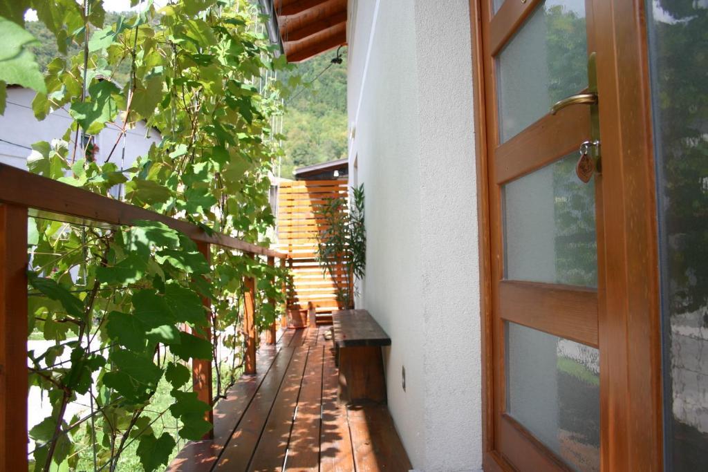 Apartment House Blazar Tolmin Pokoj fotografie